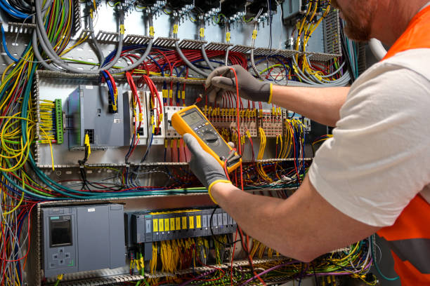 Best Affordable Emergency Electrician  in Stuttgt, AR